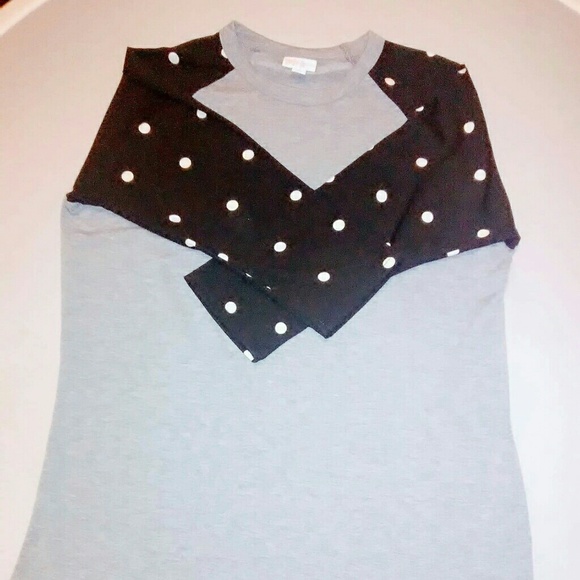 LuLaRoe Tops - Lularoe Randy Medium Womens Gray Polka Dot Tee